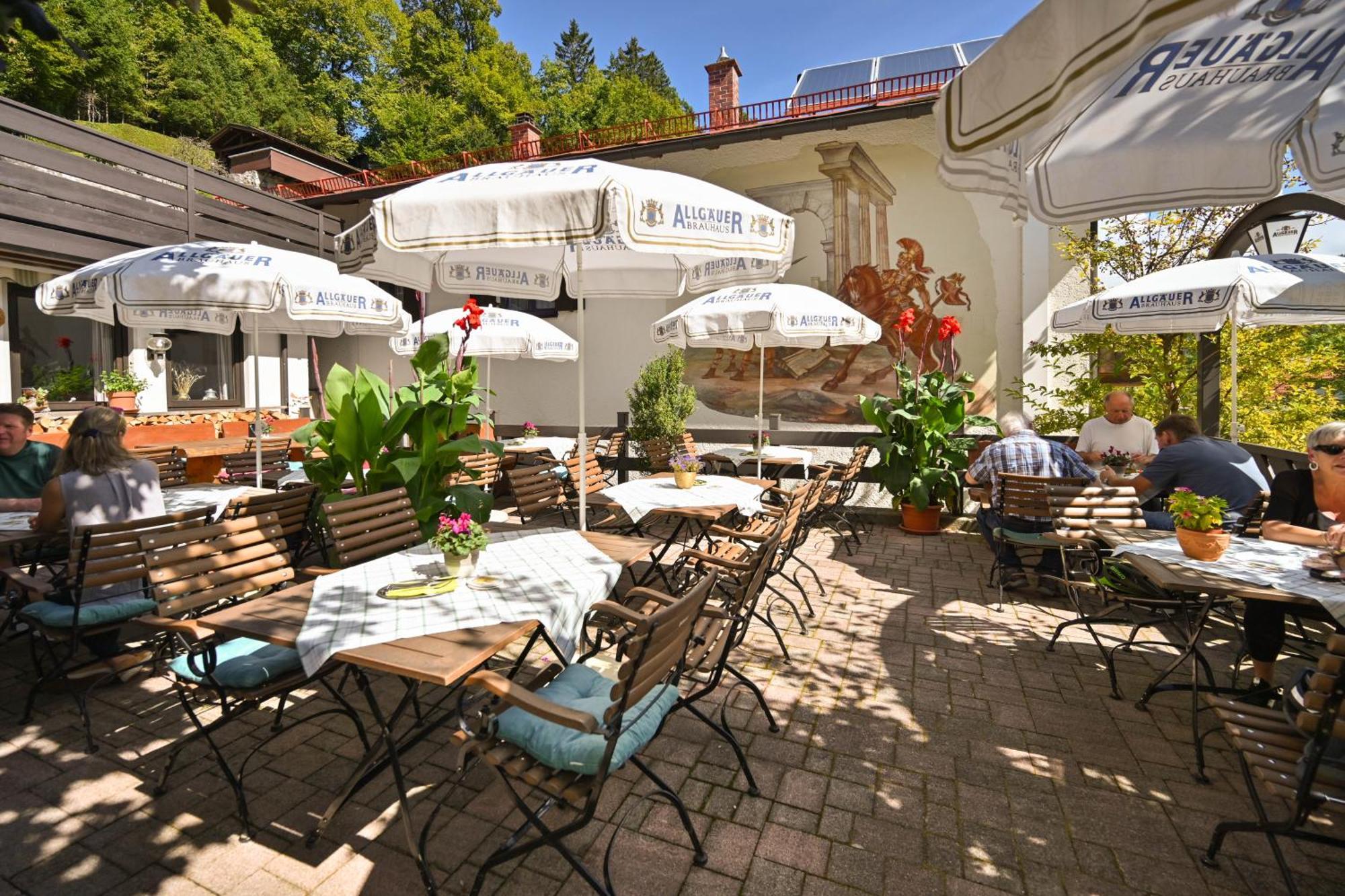 Hotel Restaurant Fruehlingsgarten Fussen Exterior foto